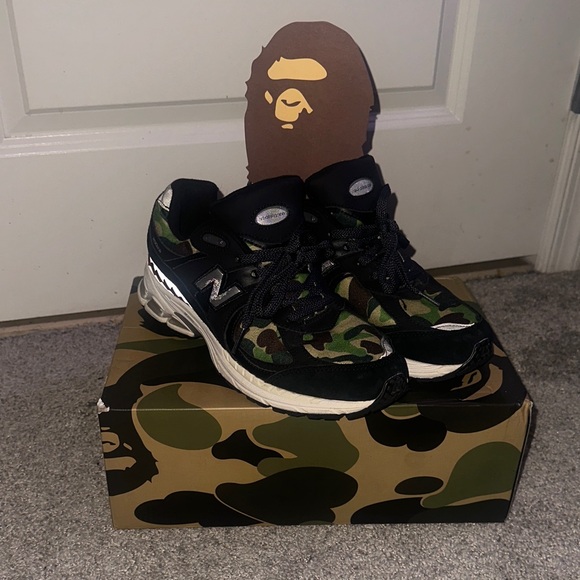 BAPE X NEW BALANCE CAMO 2002R TRAINER / SNEAKERS - SIZE 10 - WORN ONCE - W BOX - Picture 1 of 6